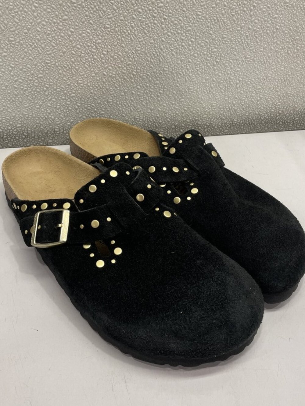 Birkenstock Rivets Suede Leather Clog Unisex W11, M7 In Black